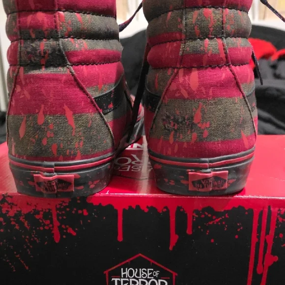 Vans Red and Black High-Top Sneakers - Picture 2 of 8